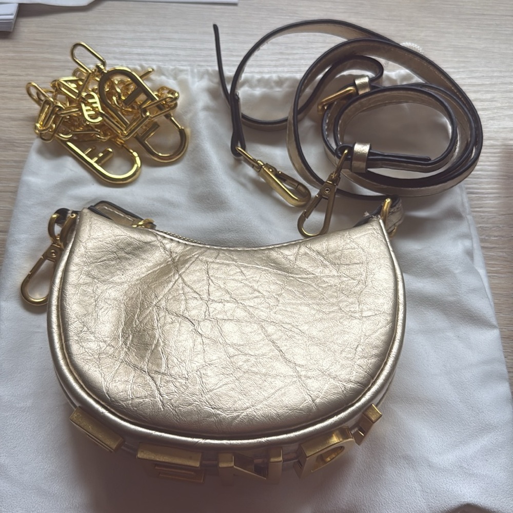 Fashion inspired Gold Women's Bag with detached straps